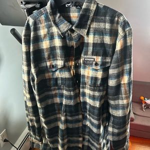 Mtn ops flannel no flaws  new